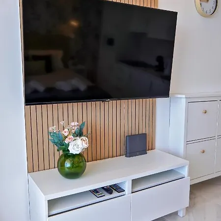 Stylish Modern With Ocean View And Pools, 1001, Ponderosa 아파트